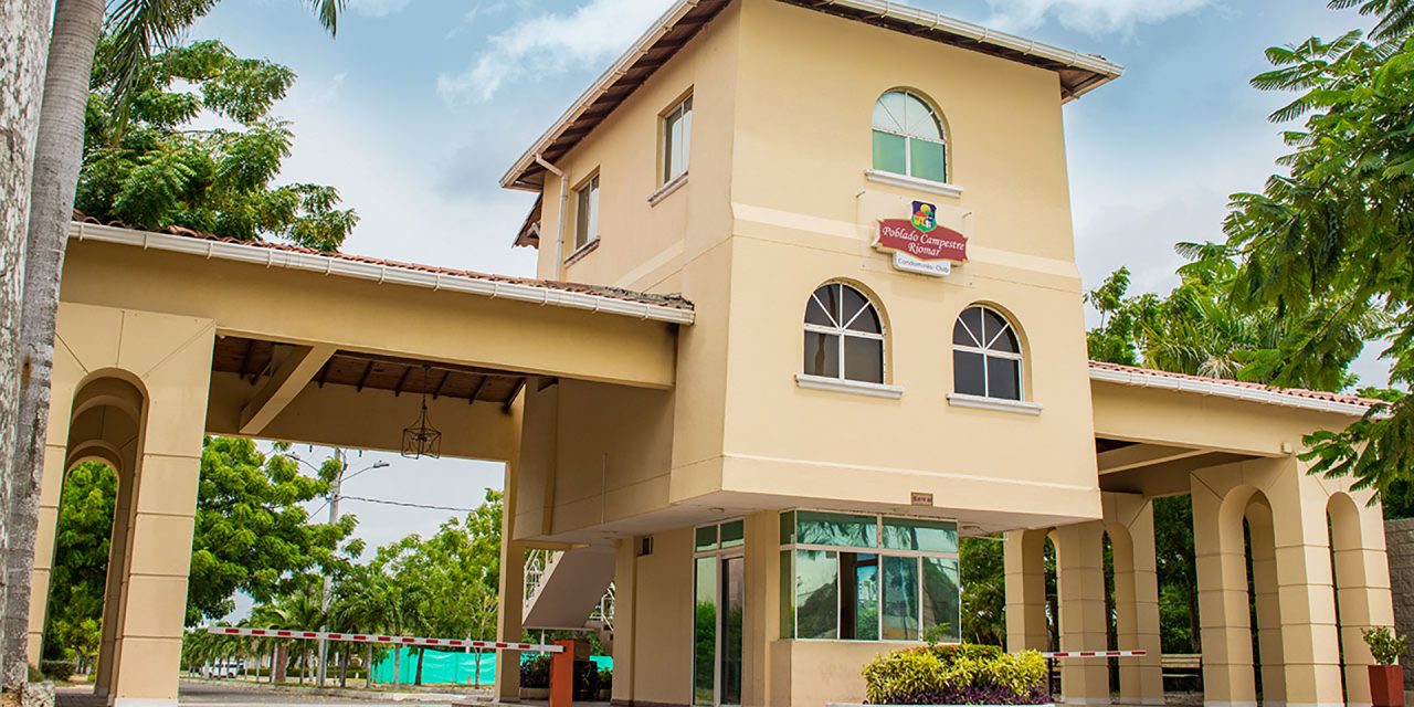 RIOMAR, EL INICIO DEL SUEÑO: EL POBLADO